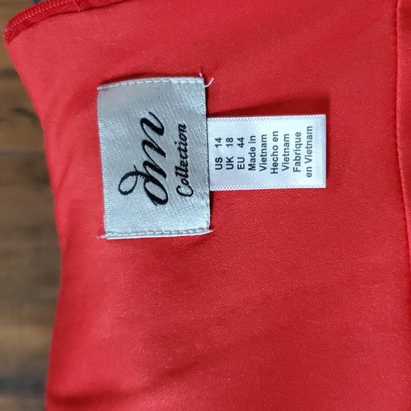 Lovely coral tank dress. - Picture 3 of 3